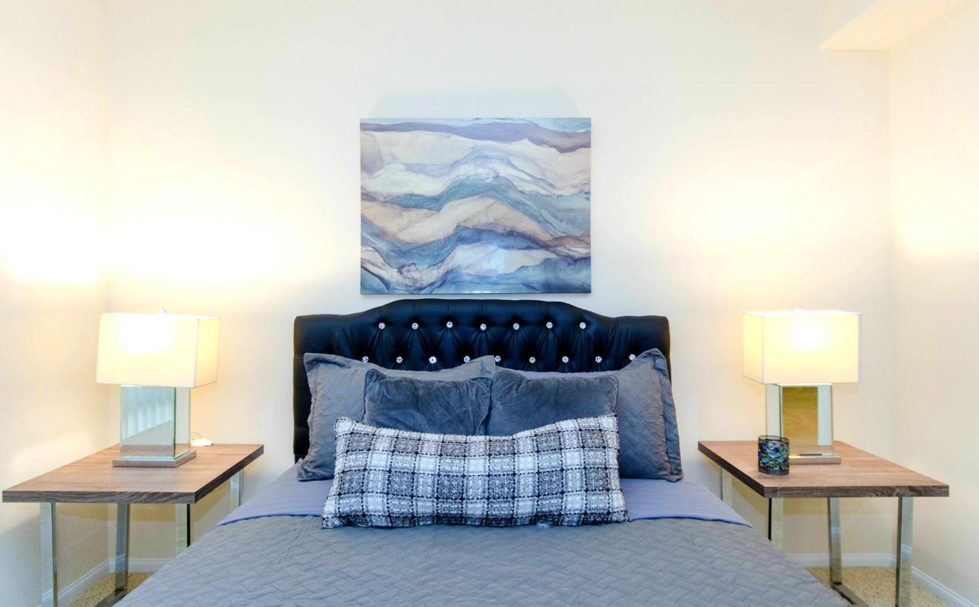 Apartamento Stylish And Spacious 2 Bedroom Central Location *
