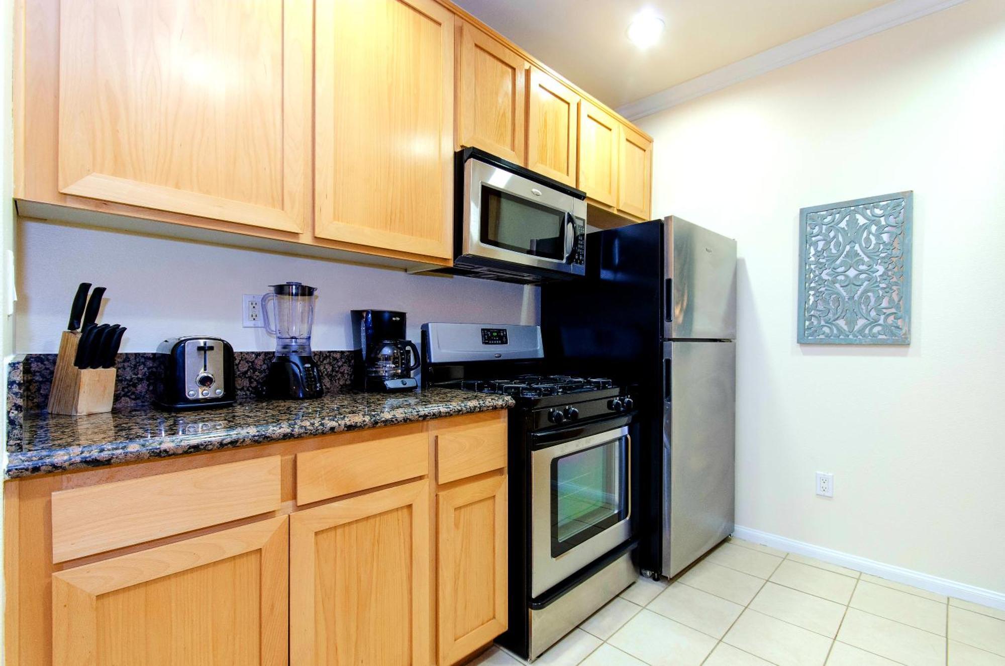Stylish And Spacious 2 Bedroom Central Location Apartamento *
